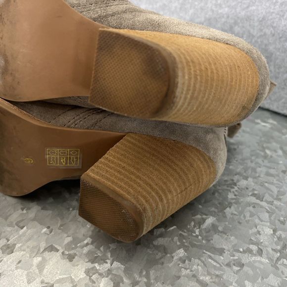 Jeffrey Campbell Rosee Heeled Ankle Booties Size 9 Tan Taupe Suede Slip On - Picture 8 of 11